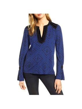 Lucky Brand Royal blue and black print long bell sleeve top Size Medium